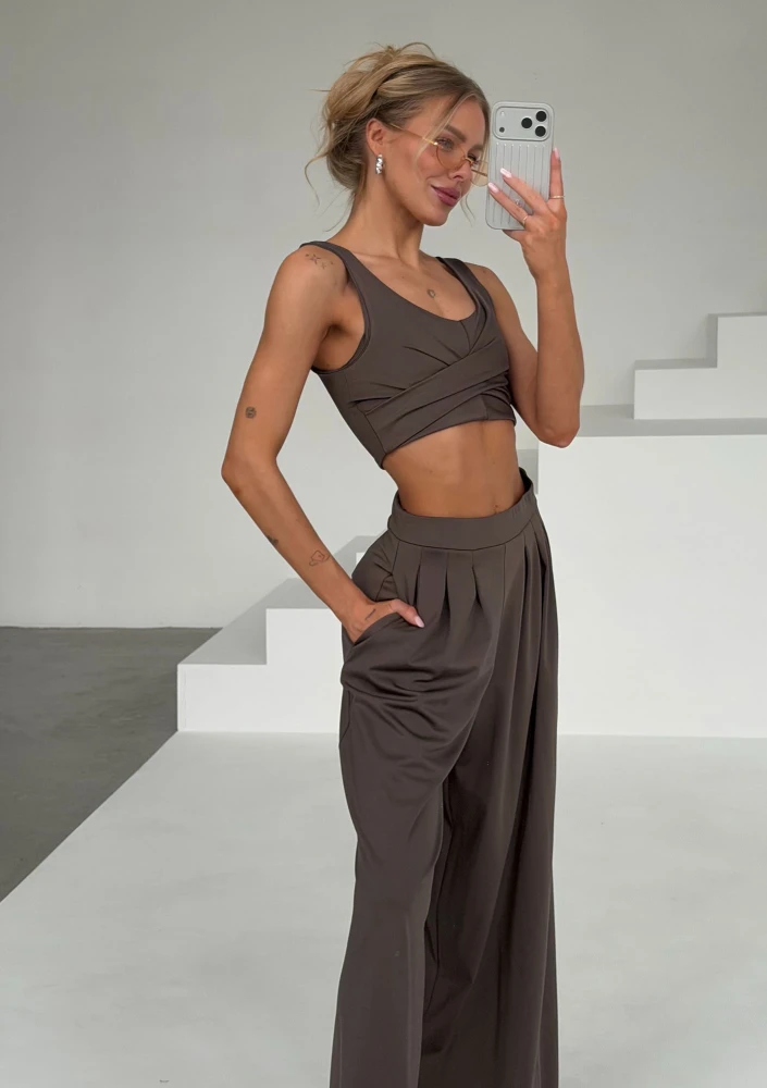 Vexa - Stylowe szerokie spodnie sportowe brąz Savannah Tan - Mosquito