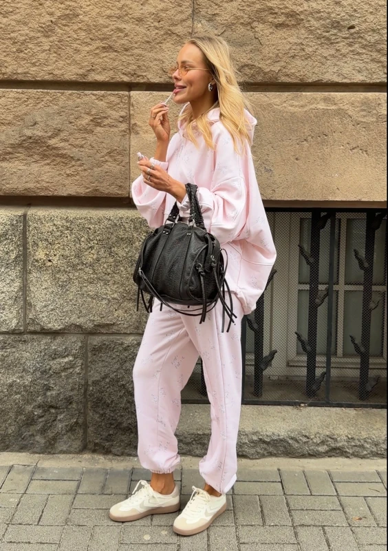 Melo - Zipped floral printed powder pink hoodie