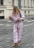 Melo - Spodnie jogger z przeszytym kantem w kratę Pink