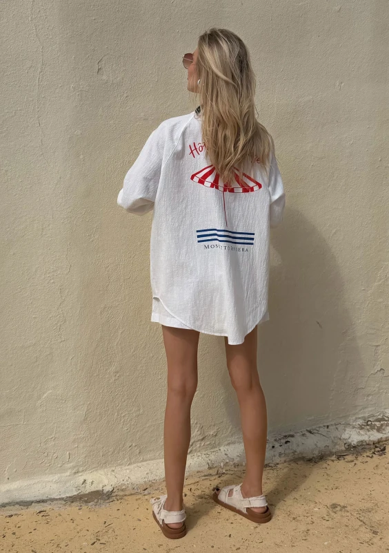 Sano - White oversized shirt "Hotel de Plage"
