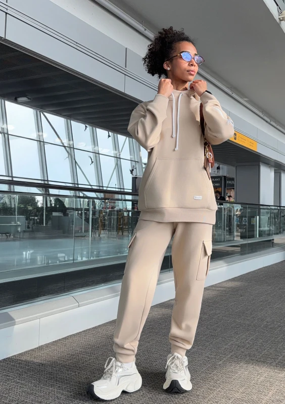 Travel - Sand beige cargo sweatpants