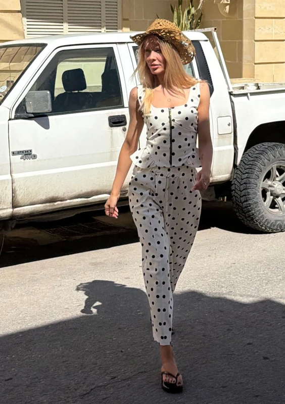 Dotti - White and black dotted top