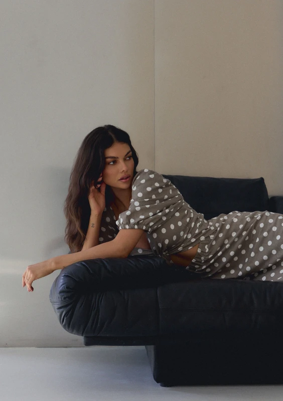 Rosita - Beige dotted linen dress