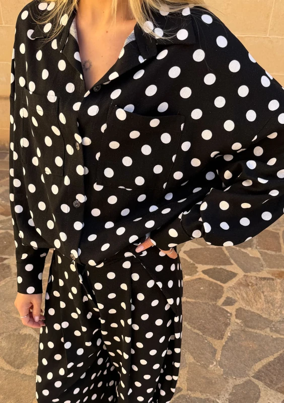 Tammy - Black dotted linen shirt