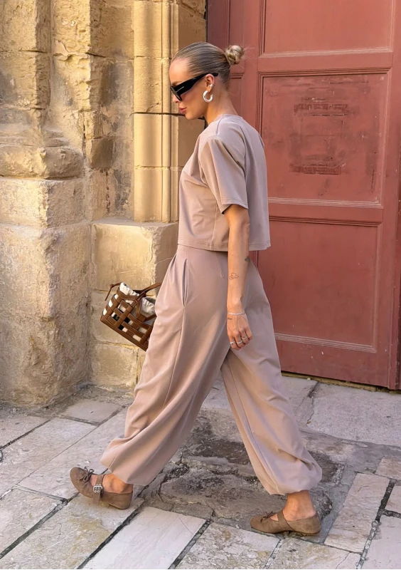 Nove - Spodnie typu culotte z modalu Beżowe