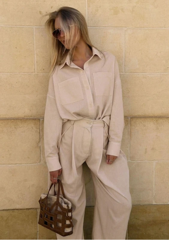 Tammy - Beige linen shirt