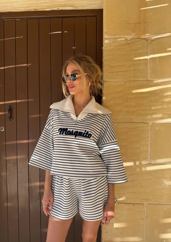 Yale Crop - Striped jumper with wide collar