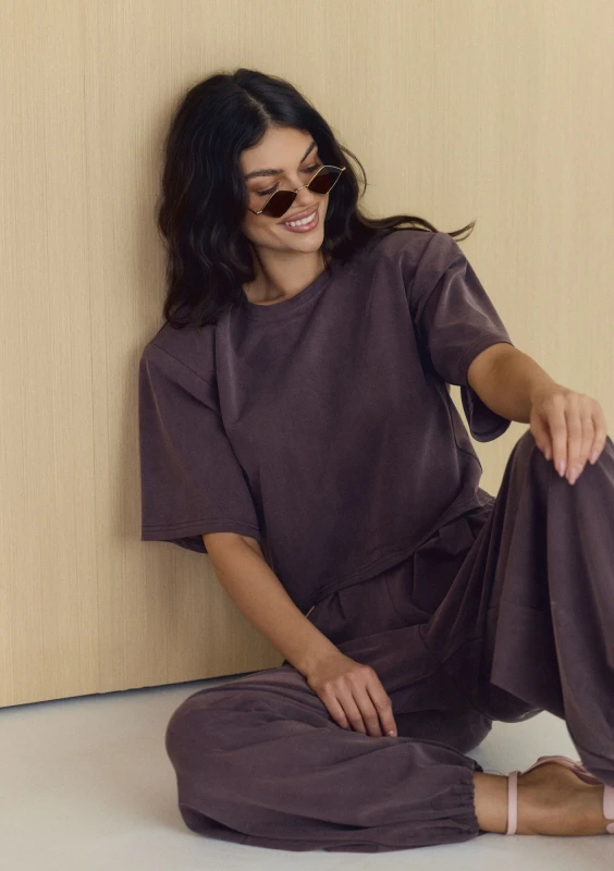 Nove - Brown modal T-shirt with shoulder pads