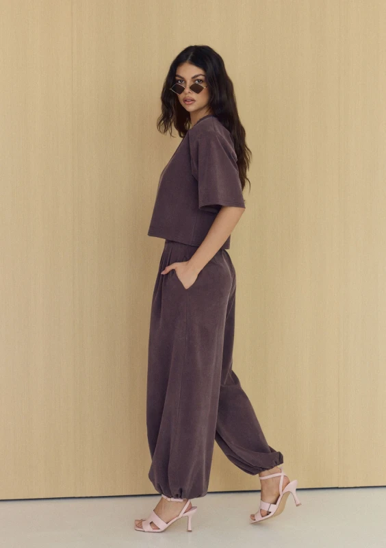 Nove - Brown modal T-shirt with shoulder pads