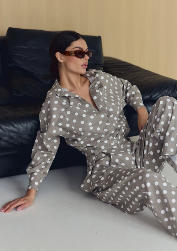 Tammy - Beige dotted linen shirt