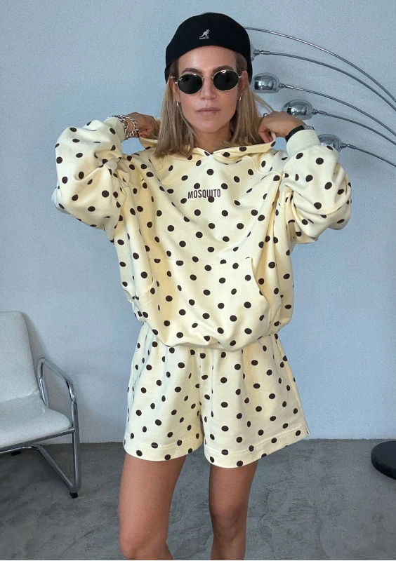 Levi - Banana yellow dotted shorts