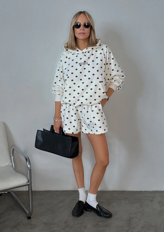 - Creamy dotted hoodie