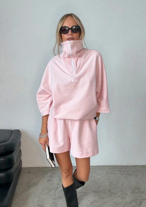 Yale Crop - Powder pink jumper with a high zipped collar