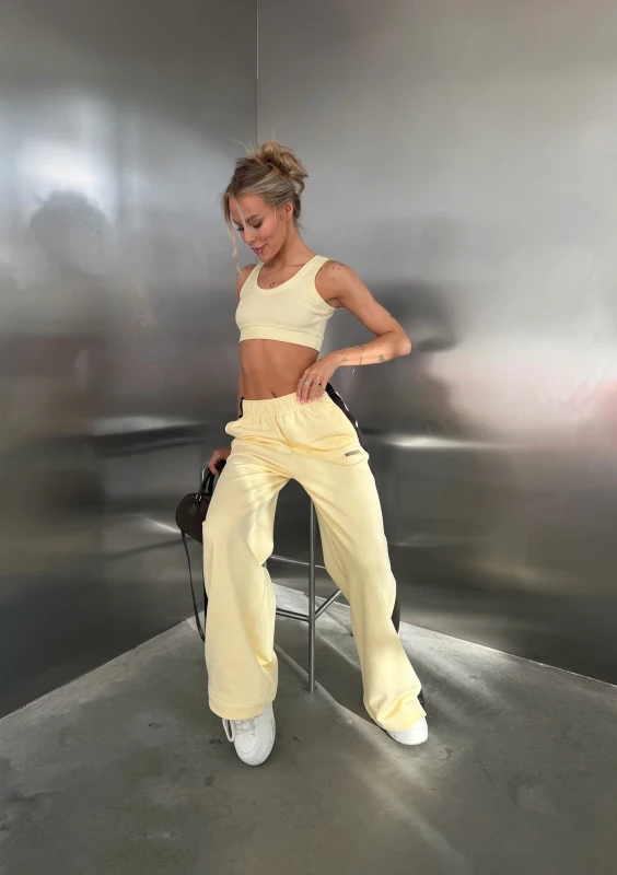 Cano Stripe - Pale banana yellow sweatpants with stripes