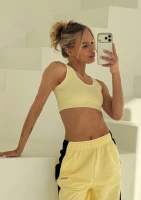 Line - Short banana yellow cotton top