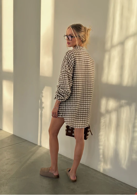 Palma - Oversize brown vichy checkered muslin shirt