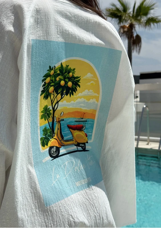 Sano - White oversized shirt "La Dolce Vita"