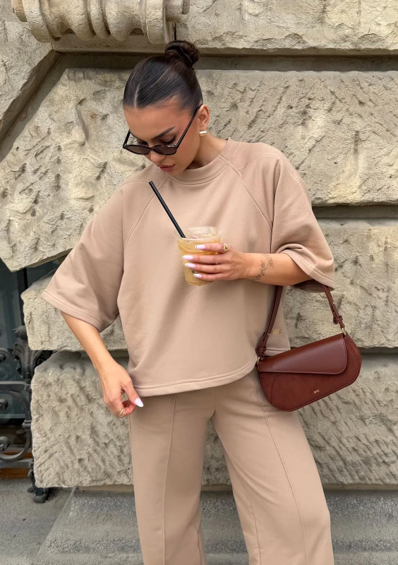 Melgo - Latte beige sweatshirt