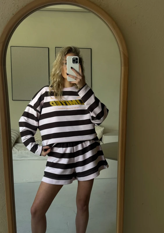 Abi - Pastel pink and brown striped jumper