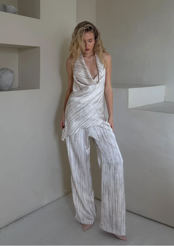 Velia - Szerokie spodnie z satyny Sand Veil