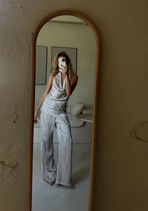 Velia - Asymmetric satin striped top Sand Veil