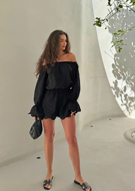 Siena - Letni kombinezon boho z haftowanej bawełny Czarny