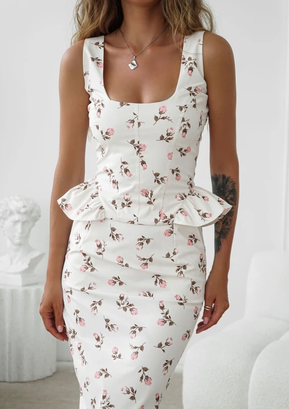Florie - Ecru floral top