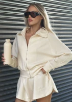 Elan - Rozpinana bluza z haftowanym logiem Creamy