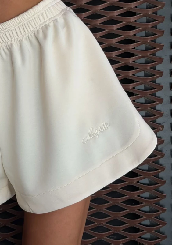 Elan - Banana yellow shorts