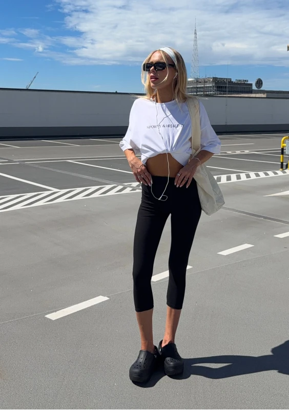 Hi Pure Capri - Black medium-length leggings