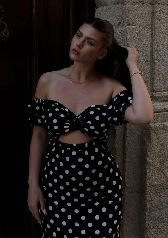 Rosita - Black dotted linen dress