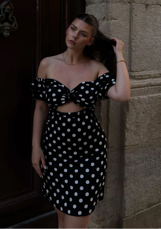 Rosita - Black dotted linen dress