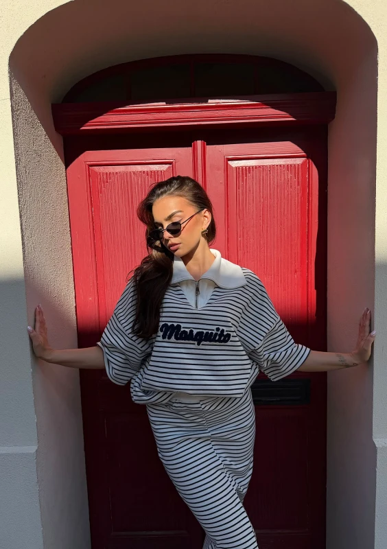 Yale Crop - Striped jumper with wide collar
