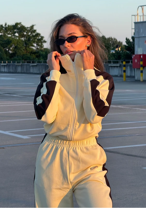 Cano Stripe - Pale banana yellow jumper with stripes