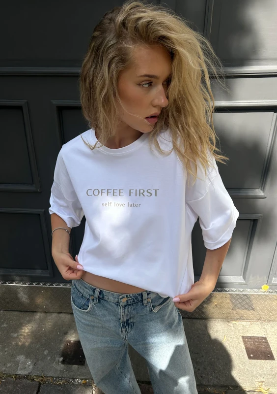 Ace - White oversized T-shirt "Coffee First"