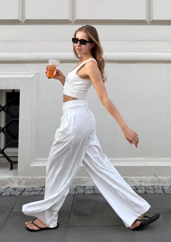 Vexa - Ecru short draped top