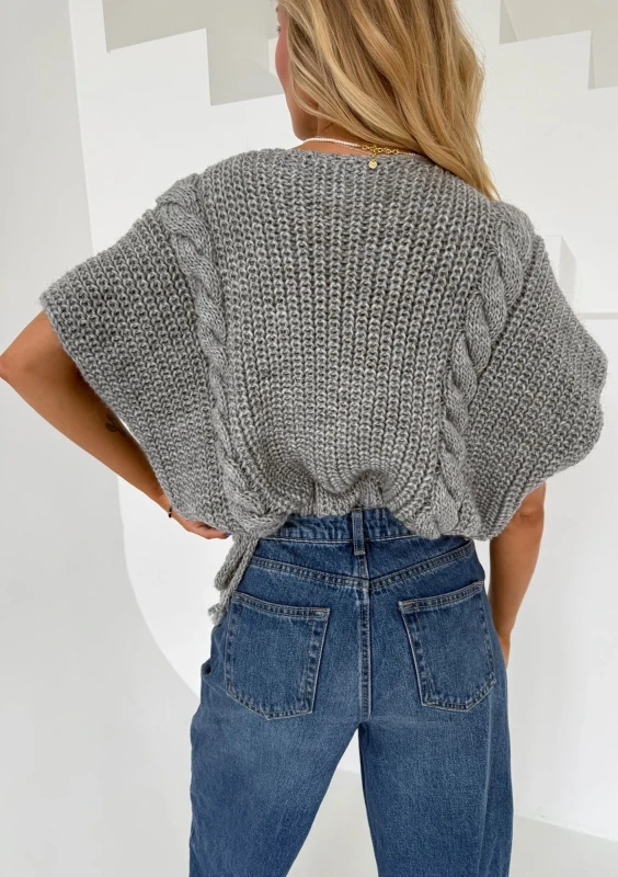 Loom - sweter oversize o kroju poncho z warkoczem Szary