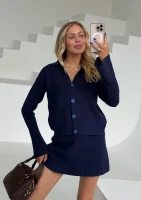 Livia - Rozkloszowana dzianinowa spódniczka mini Granatowa