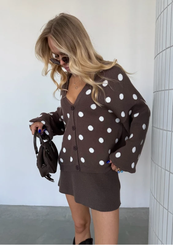 Miu - Dzianinowy kardigan w grochy Ciemny Latte