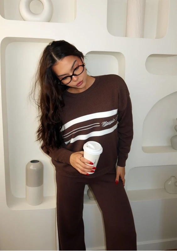 Varsity - Dark latte brown sweater with an embroidered logo
