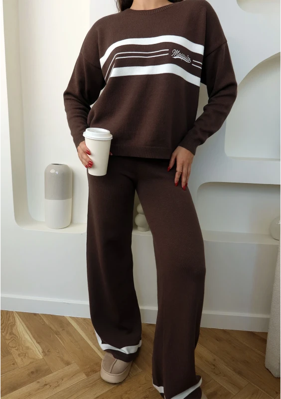 Varsity - sweter z kontrastową wstawką i haftowanym logo Ciemny Latte