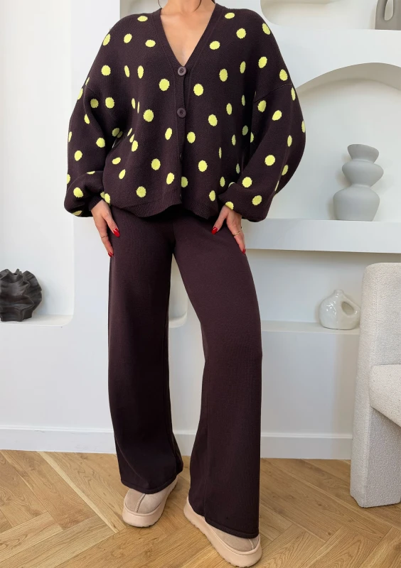 Yoko - Brown sweater pants