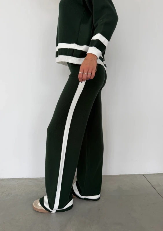 Crest - Green sweater pants with side stripes