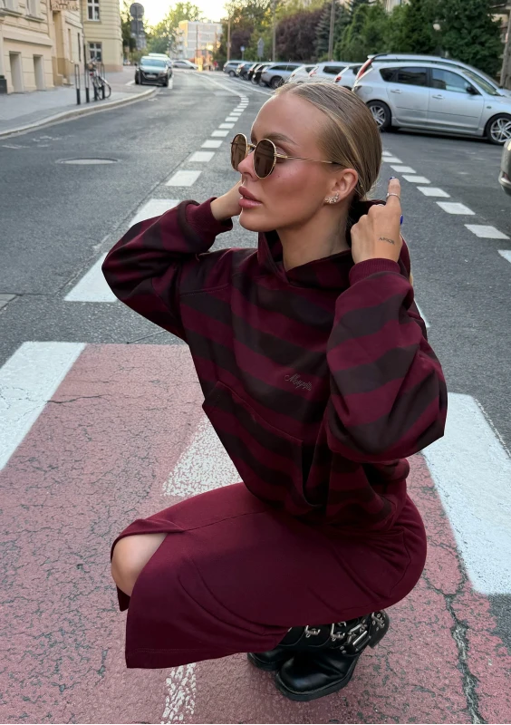 Levi - Bluza kangurka z kapturem w paski Deep Cherry