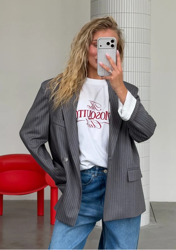 Soho - Grey striped oversize vintage blazer