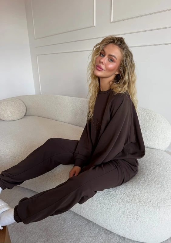 Leni - Chocolate brown oversized sweatpants