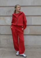 Wells - Spodnie dresowe Cherry Red
