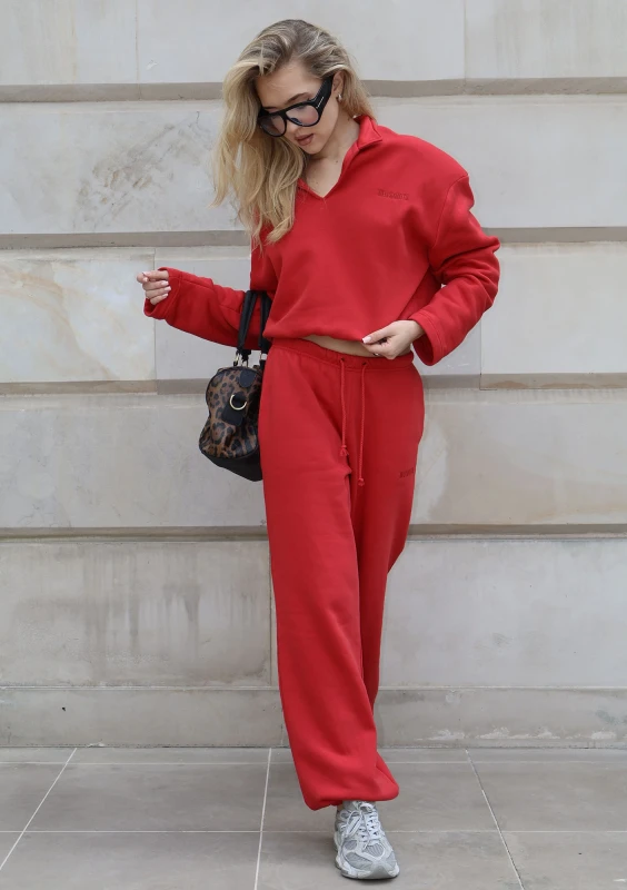 Wells - Bluza z poduszkami Cherry Red