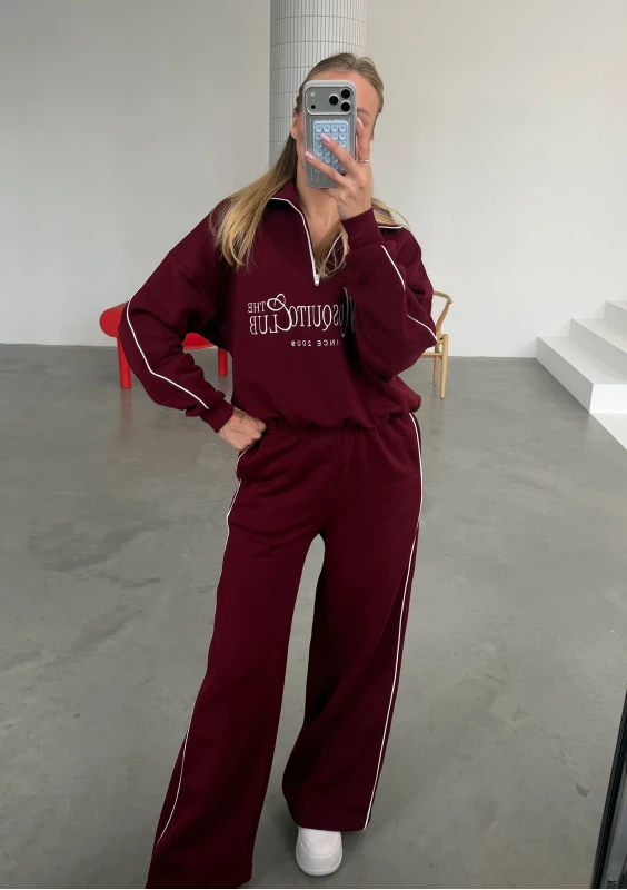 Union - Vintage style deep cherry red sweatshirt