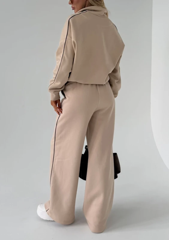 Union - Vintage style wide sand beige sweatpants